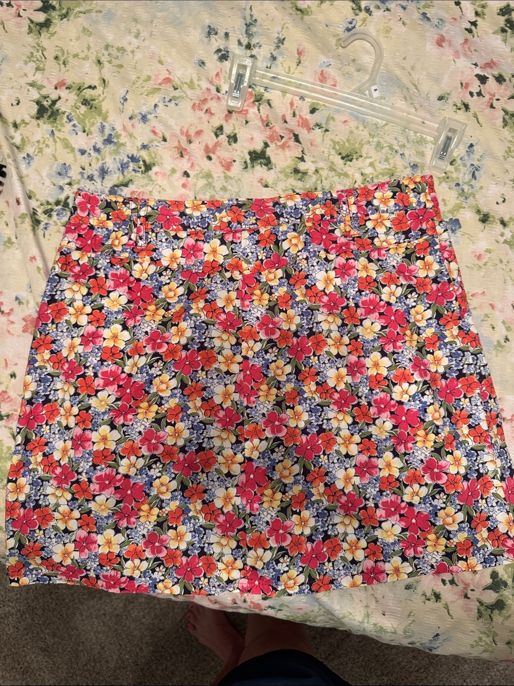 White Stag Floral A-Line Skirt in Red, Yellow, Blue, Cream - Picture 2 of 4